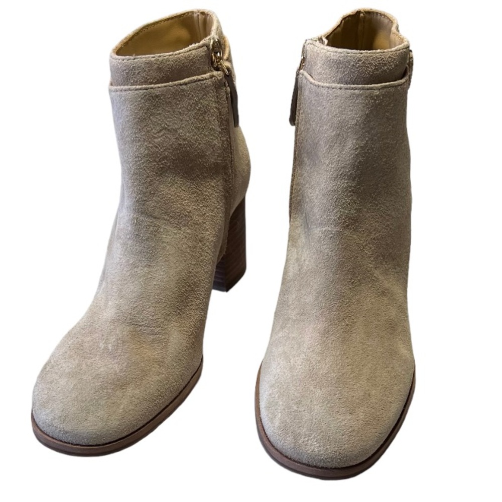 Tory Burch Sofia Suede Ankle Bootie Sand Tan Gold Logo Buckle Boot 6.5 New